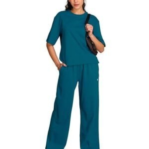 casual-summer-outfit-for-women-t-shirt-and-trouser-set